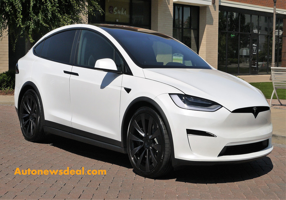 Tesla Model X Plaid Review